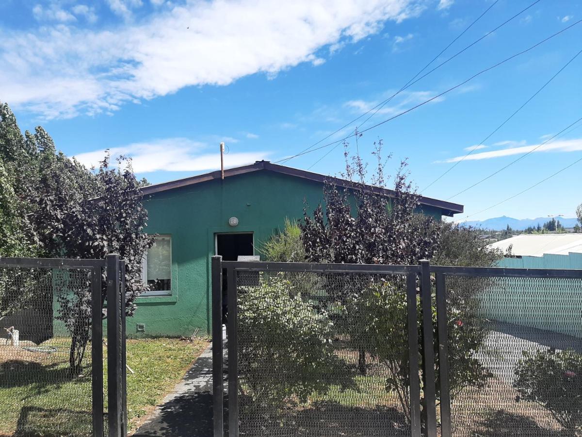 Complejo De Cabanas Atrapasuenos El Calafate Kültér fotó
